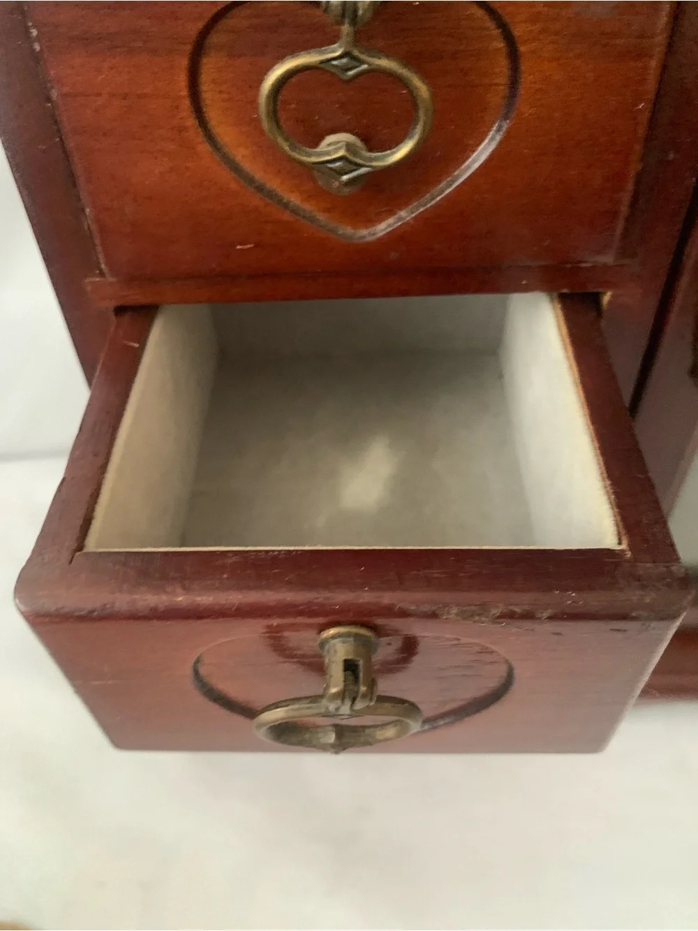 Vintage Mahogany Jewelry Box Rotating Necklace Holder 4 Heart Drawers Mirror